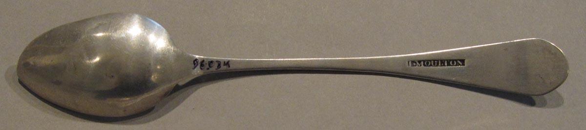 1998.0004.1824.002 spoon underside