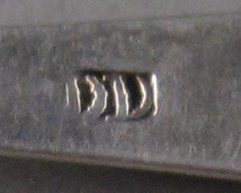 1998.0004.1830 spoon mark