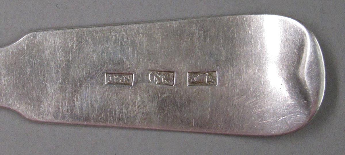 1998.0004.1836.001 spoon marks