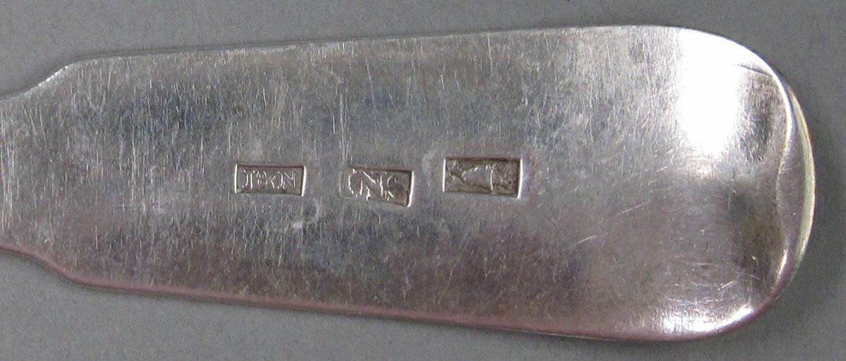 1998.0004.1836.002 spoon marks