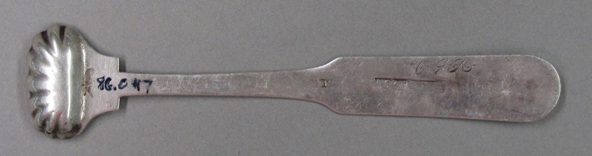 1998.0004.1837 spoon underside
