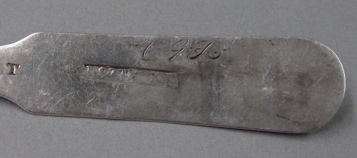 1998.0004.1837 spoon marks