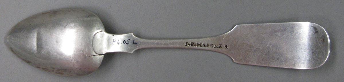 1998.0004.1842 spoon underside