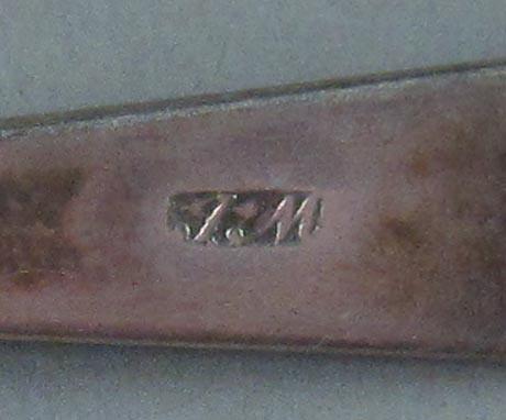1998.0004.1845 spoon mark