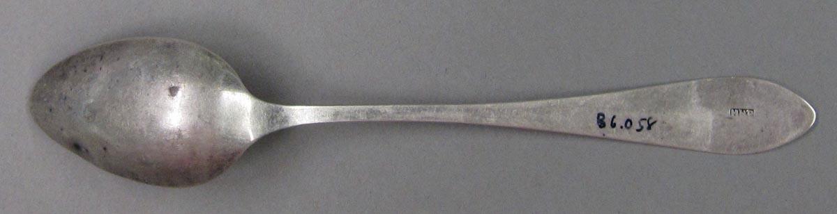 1998.0004.1848.002 spoon underside