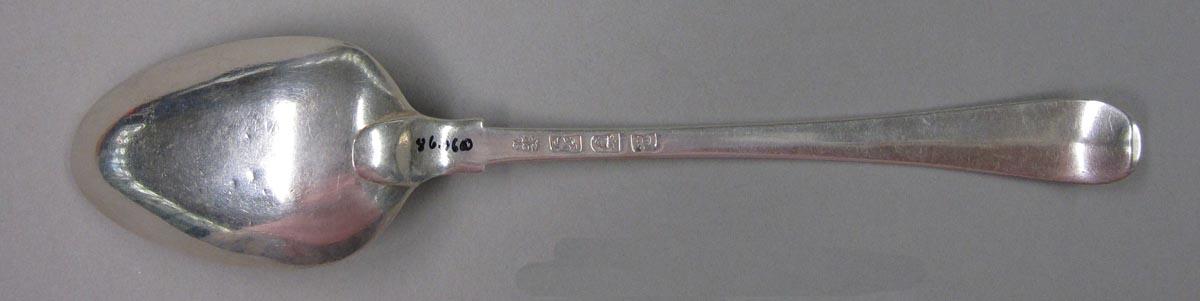 1998.0004.1850.002 spoon underside