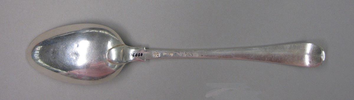 1998.0004.1850.003 spoon underside