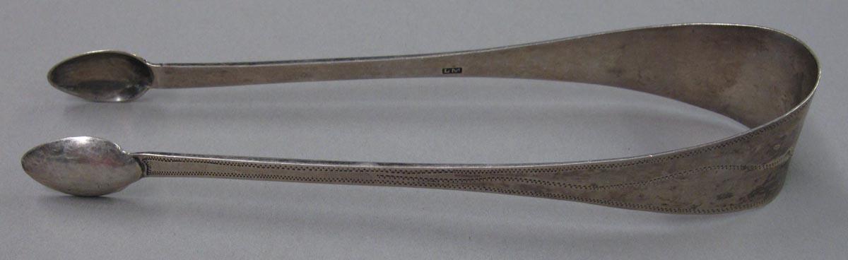 1998.0004.1854 tongs side one