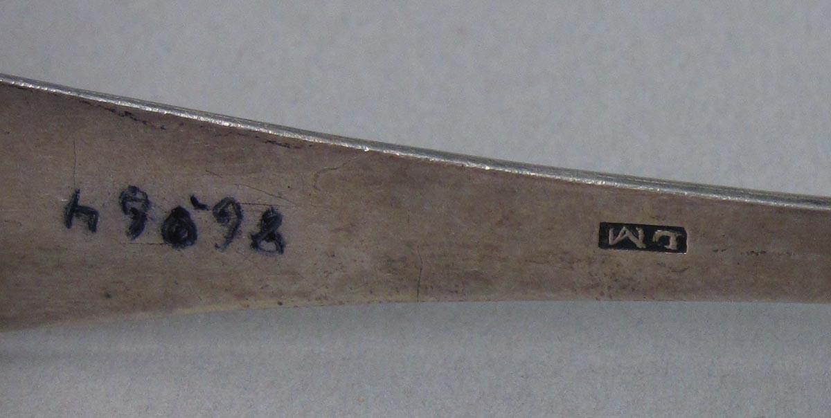 1998.0004.1854 tongs mark one