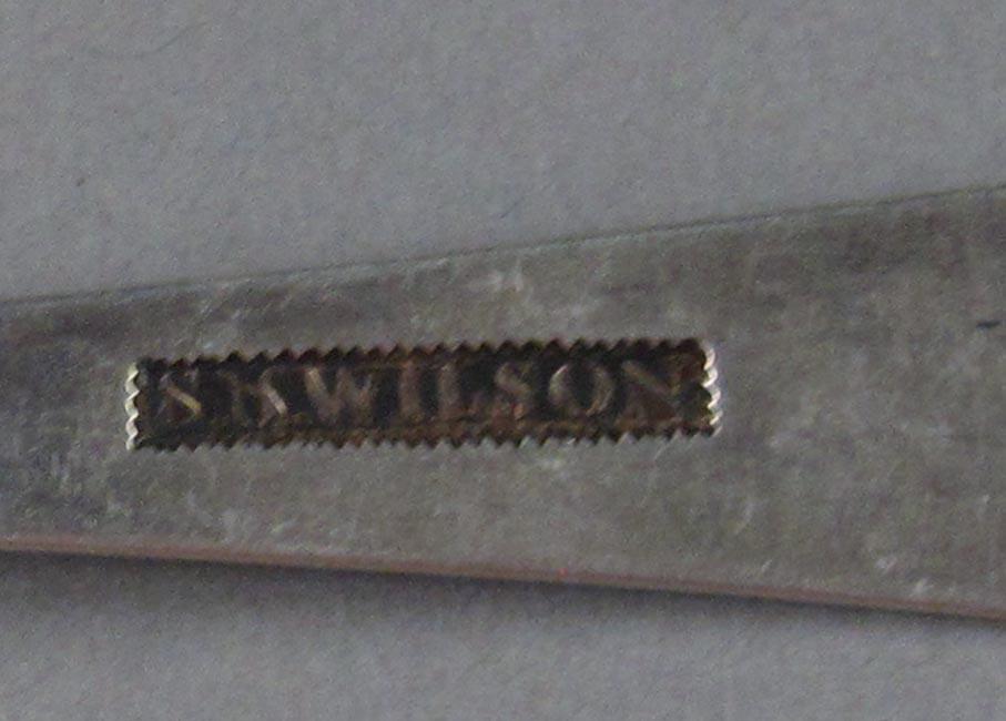 1998.0004.1856.002 spoon mark