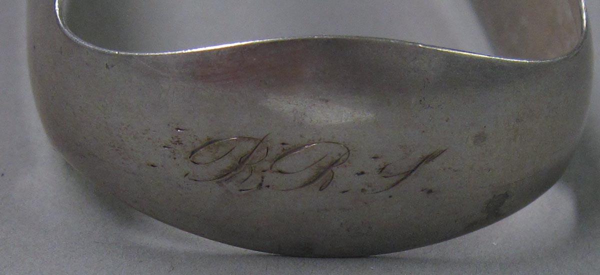 1998.0004.1862 tongs engraving