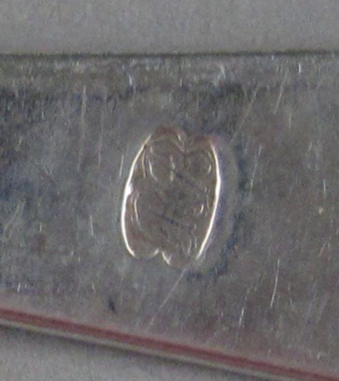 1998.0004.1863 spoon mark
