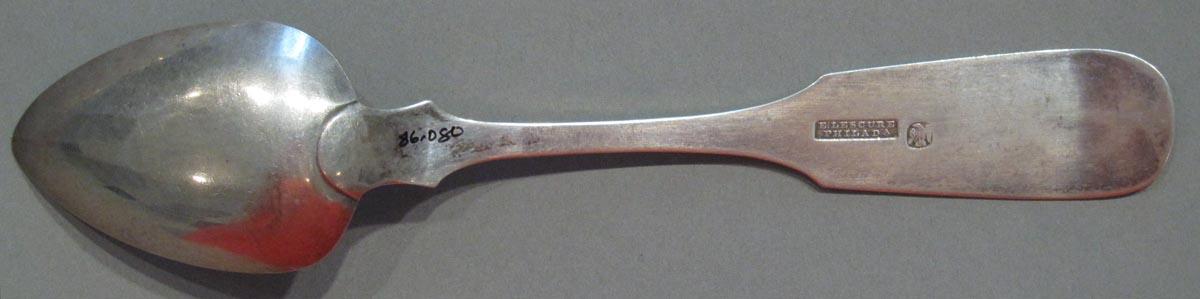 1998.0004.1870.001 spoon underside