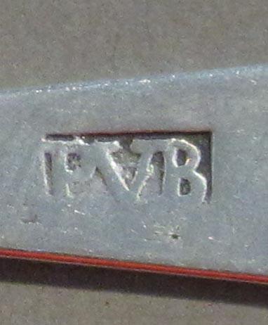 1998.0004.1879.002 spoon mark