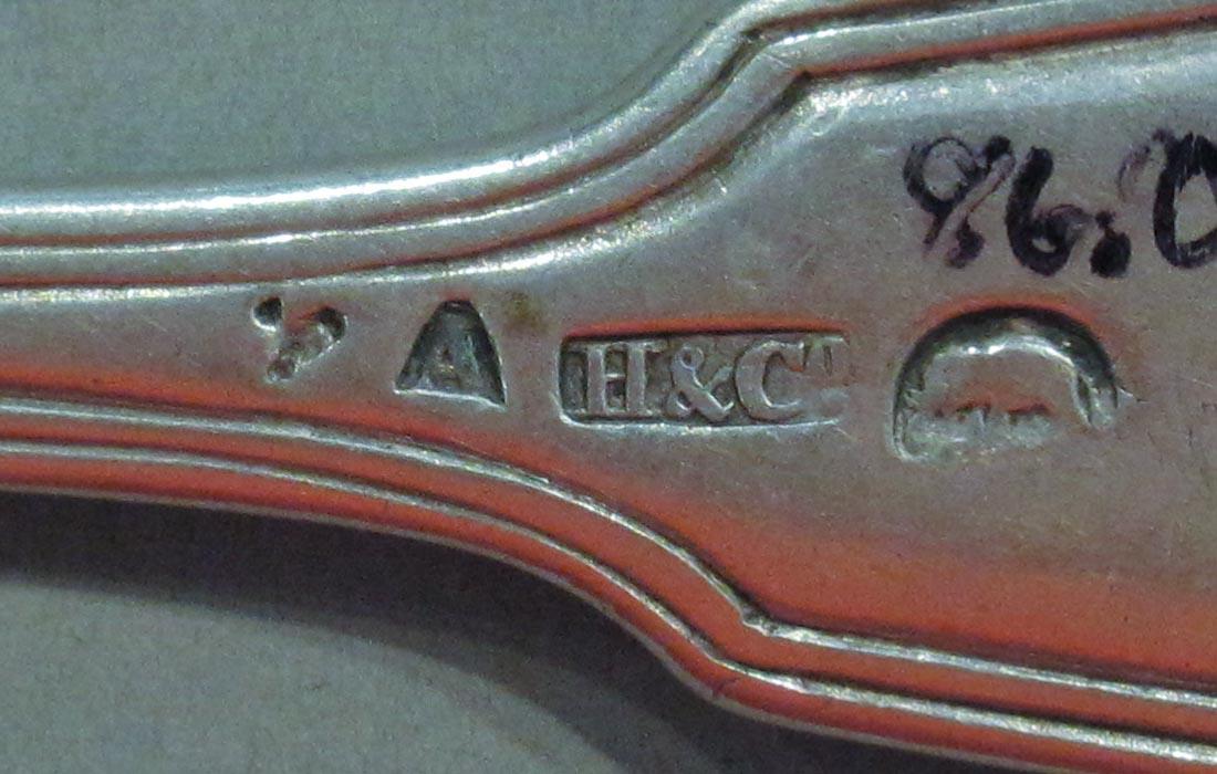 1998.0004.1880.002 fork marks