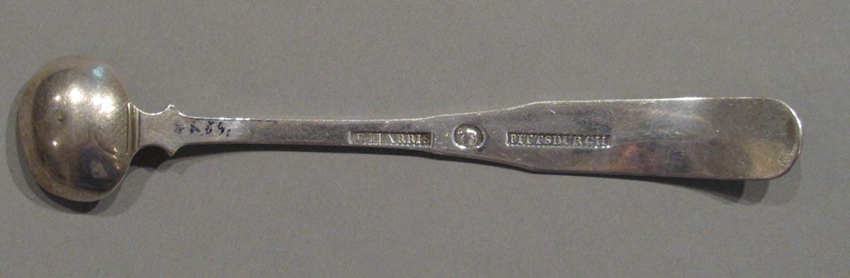 1998.0004.1881 spoon underside