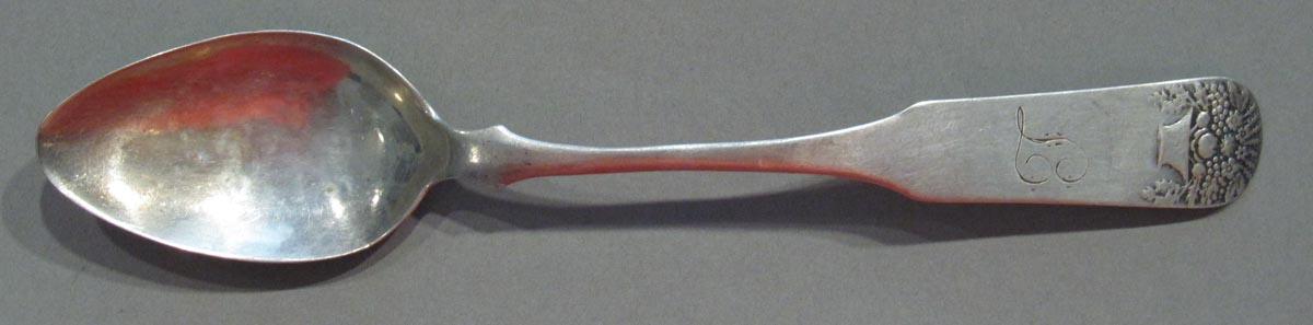 1998.0004.1885 spoon upper surface