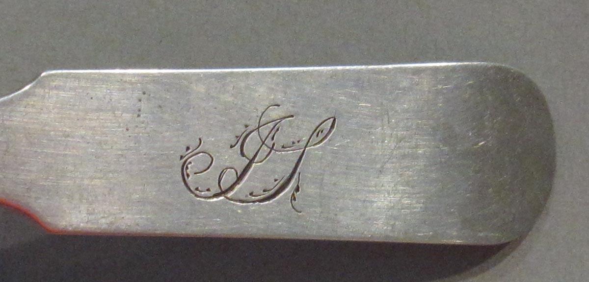 1998.0004.1889 spoon engraving