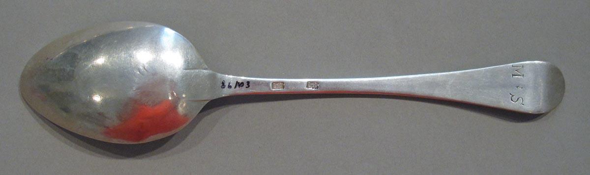 1998.0004.1891 spoon underside