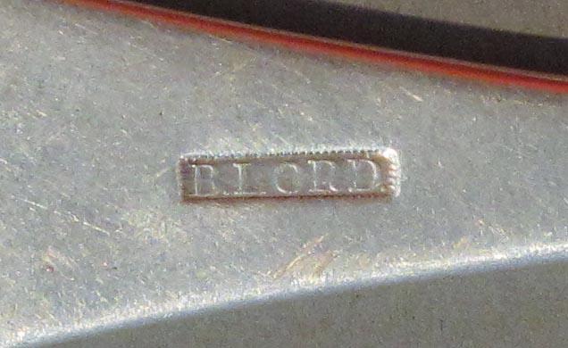 1998.0004.1900.002 spoon mark