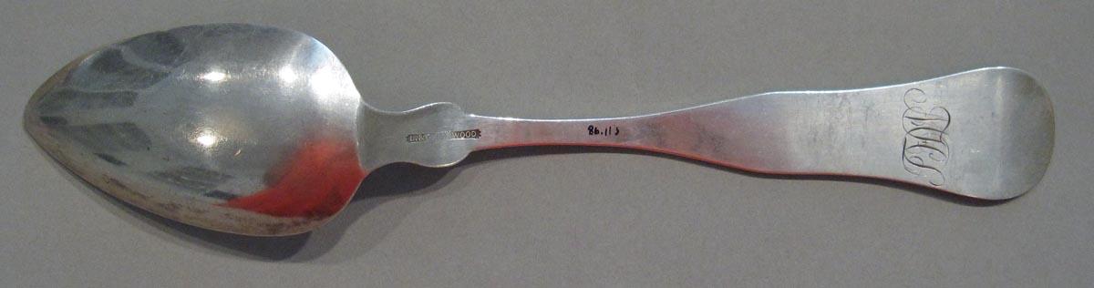 1998.0004.1901 spoon underside