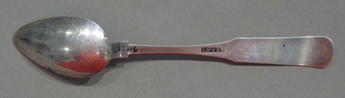 1998.0004.1904 spoon underside