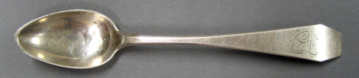 1998.0004.1909.002 Silver Spoon upper surface