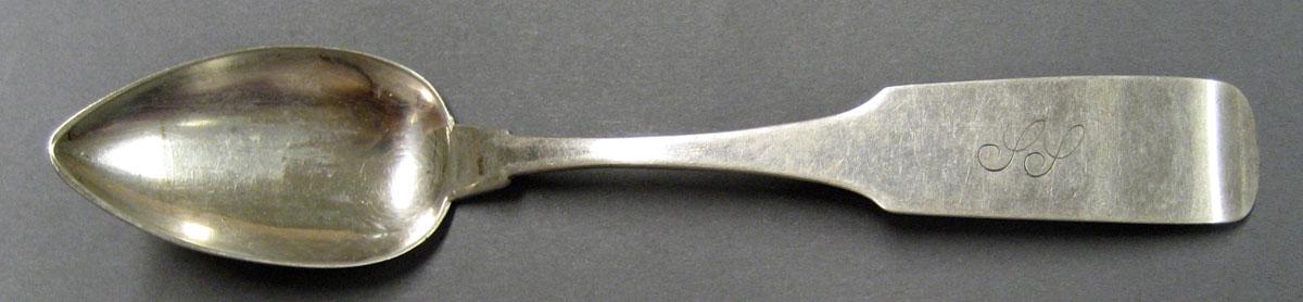1998.0004.1916.001 Silver Spoon upper surface