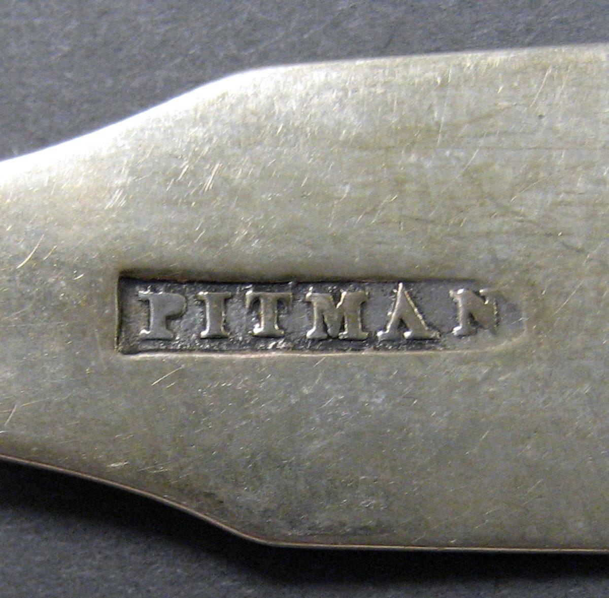 1998.0004.1917.002 Silver Spoon mark