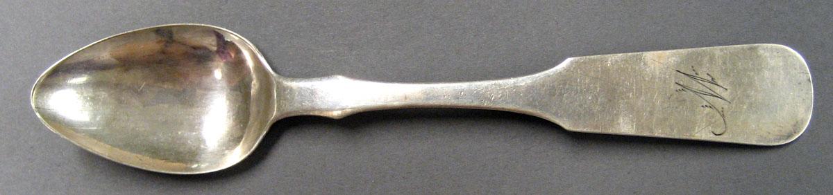 1998.0004.1918.001 Silver Spoon upper surface