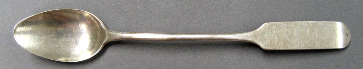 1998.0004.1924.002 Silver Spoon upper surface
