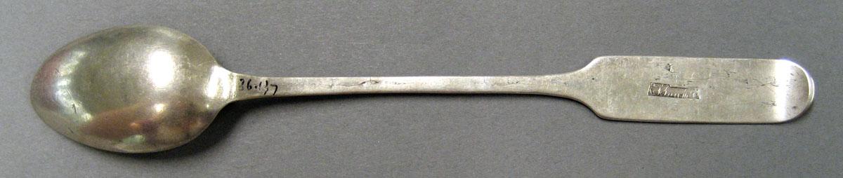 1998.0004.1924.002 Silver Spoon underside