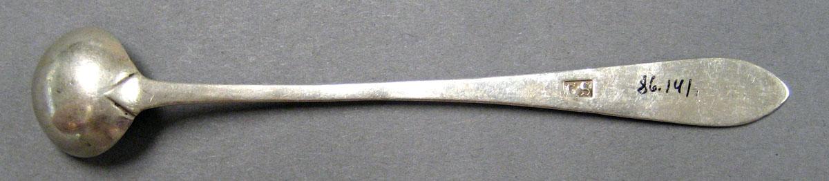 1998.0004.1928 Silver Spoon underside