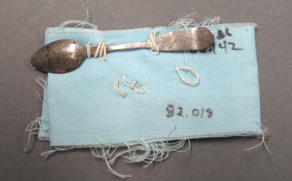 1998.0004.1929 Silver Spoon underside