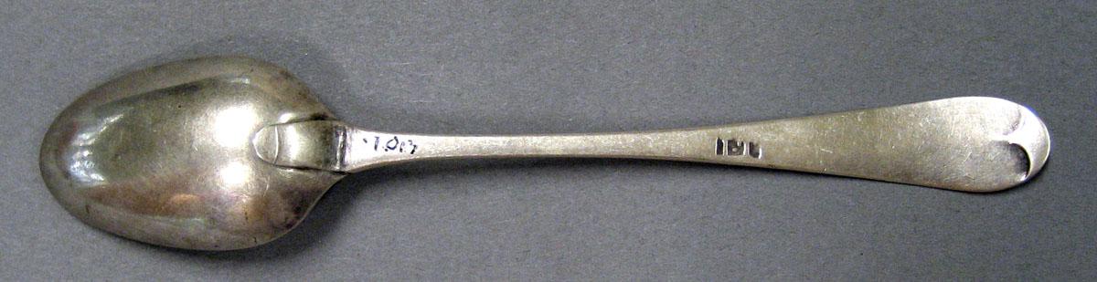 1998.0004.1940 Silver Spoon underside