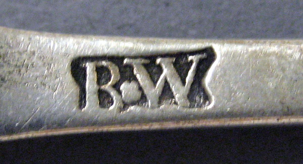 1998.0004.1945 Silver Spoon mark