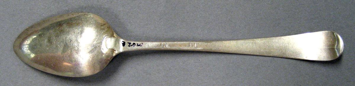 1998.0004.1947.001 Silver Spoon underside