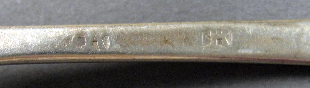1998.0004.1947.001 Silver Spoon mark