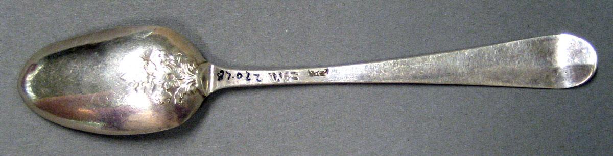 1998.0004.1949 Silver Spoon underside