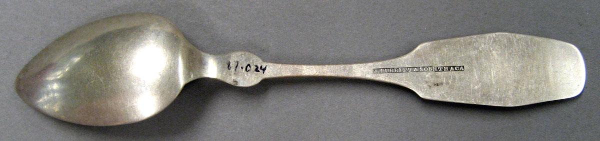 1998.0004.1951.001 Silver Spoon underside