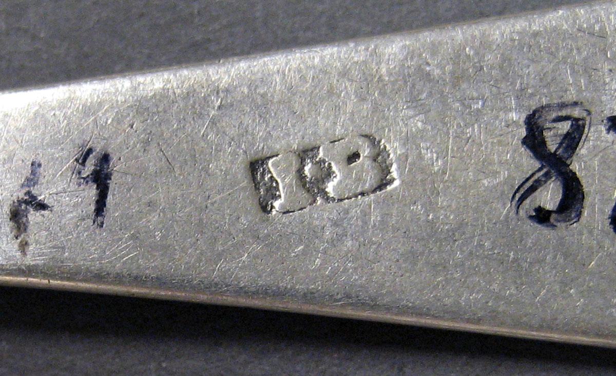 1998.0004.1956 Silver Spoon mark