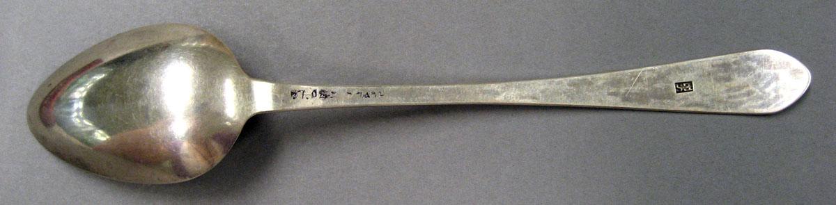 1998.0004.1959.001 Silver Spoon underside