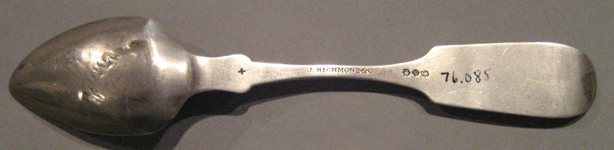 1998.0004.195 Silver Spoon underside