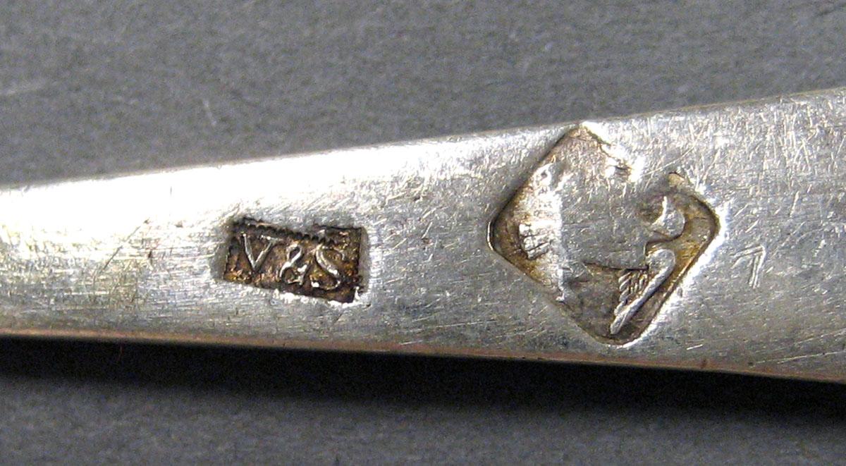 1998.0004.1963 Silver Spoon mark