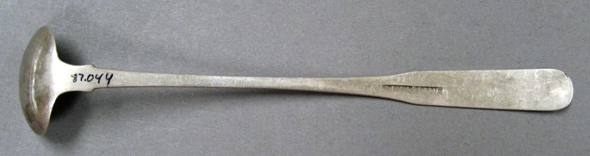 1998.0004.1970 Silver Ladle underside