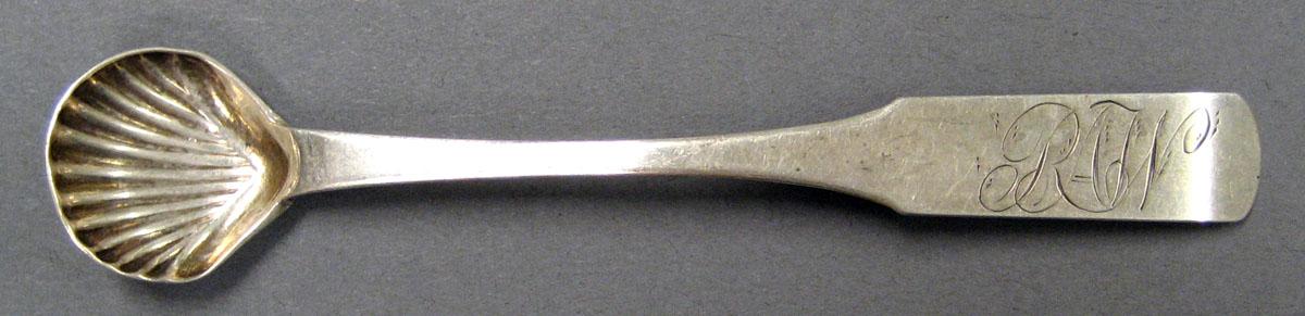 1998.0004.1971 Silver Spoon upper surface