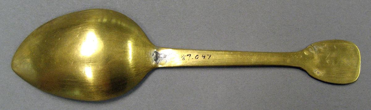 1998.0004.1973 Silver Spoon underside
