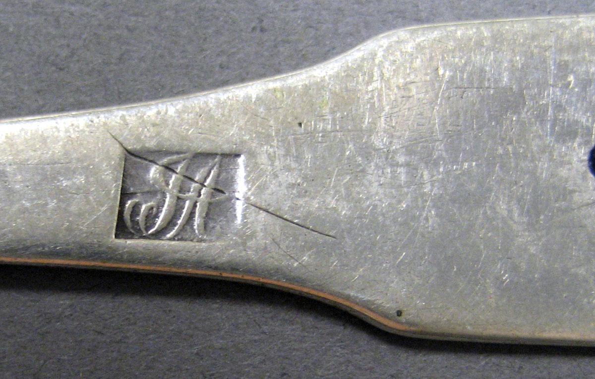 1998.0004.1976.002 Silver Spoon mark