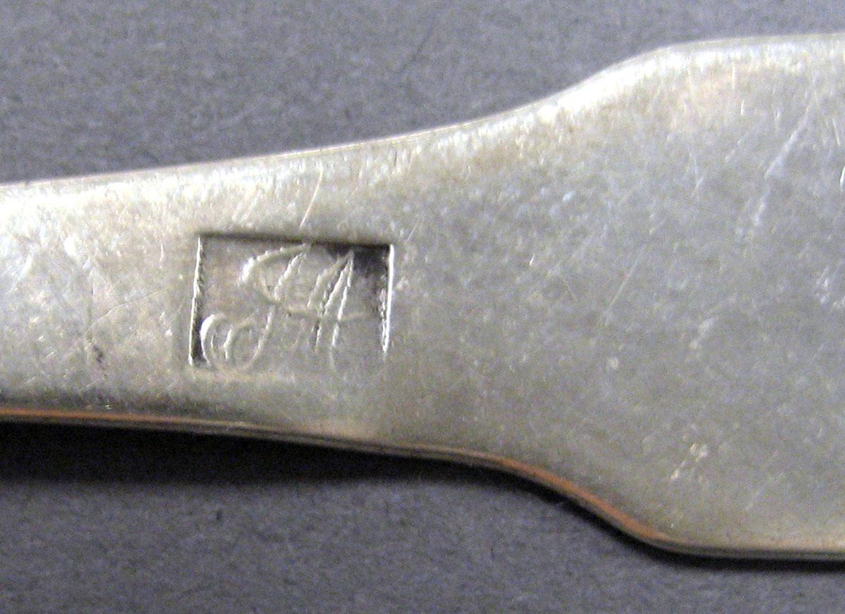 1998.0004.1976.004 Silver Spoon mark