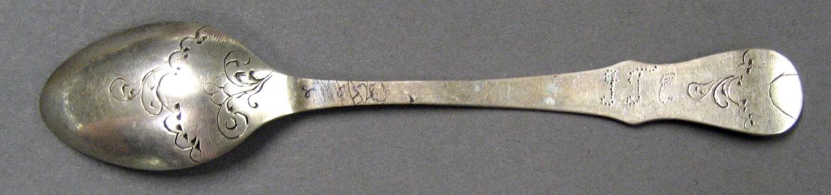 1998.0004.1981.005 Silver Spoon underside